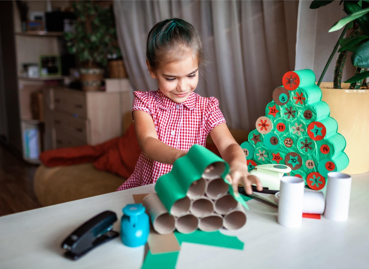 Einfacher Adventskalender Kinder basteln