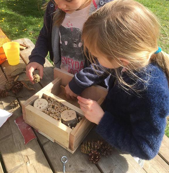 Insektenhotel Sommer Kinder Projekt