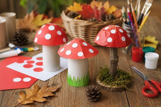 Klorollen Pilze als Herbstdeko