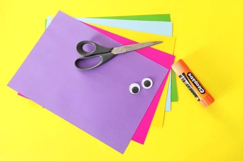 Materialien für Papier Oktopus Basteln